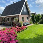 Bij De Neckermolen- Bed And Beemster Bed & Breakfast 3*