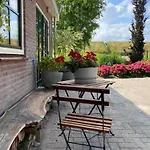 Bij De Neckermolen- Bed And Beemster Bed & Breakfast 3*